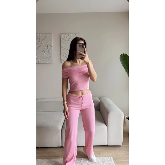 Madonna Crop & Pantolon Takım - PUDRA