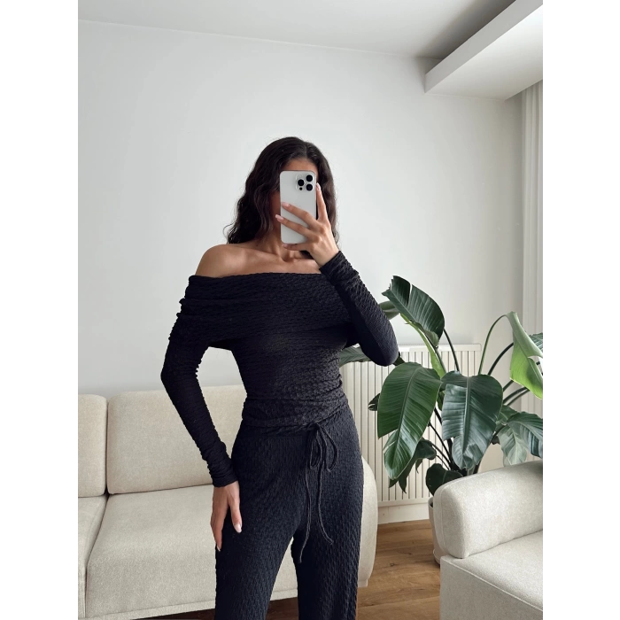 Madonna Yaka Crop & Pantolon Takım - SİYAH