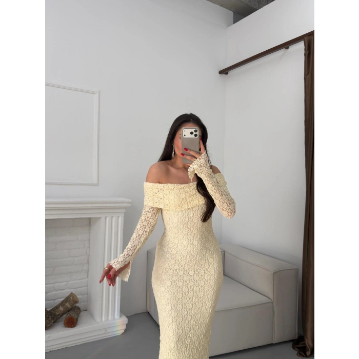 Madonna Yaka Dantel Elbise - EKRU