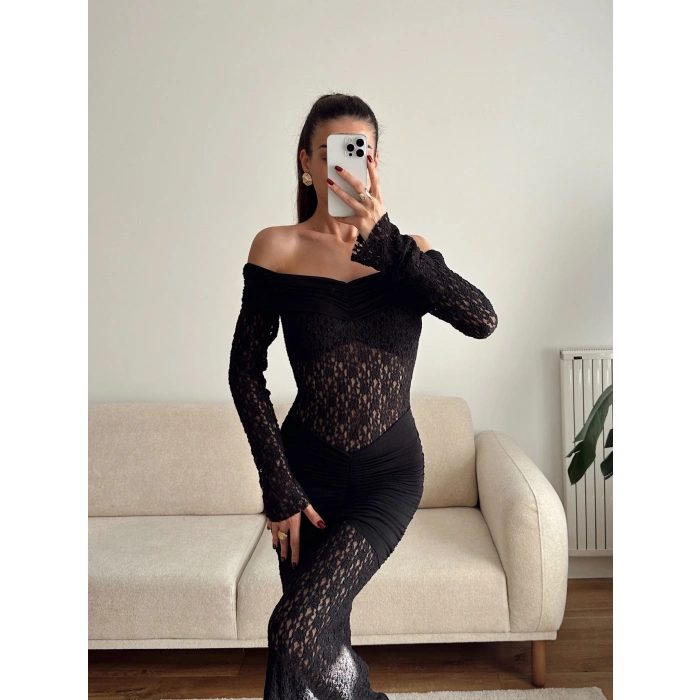 Madonna Yaka Dantel Elbise - SİYAH