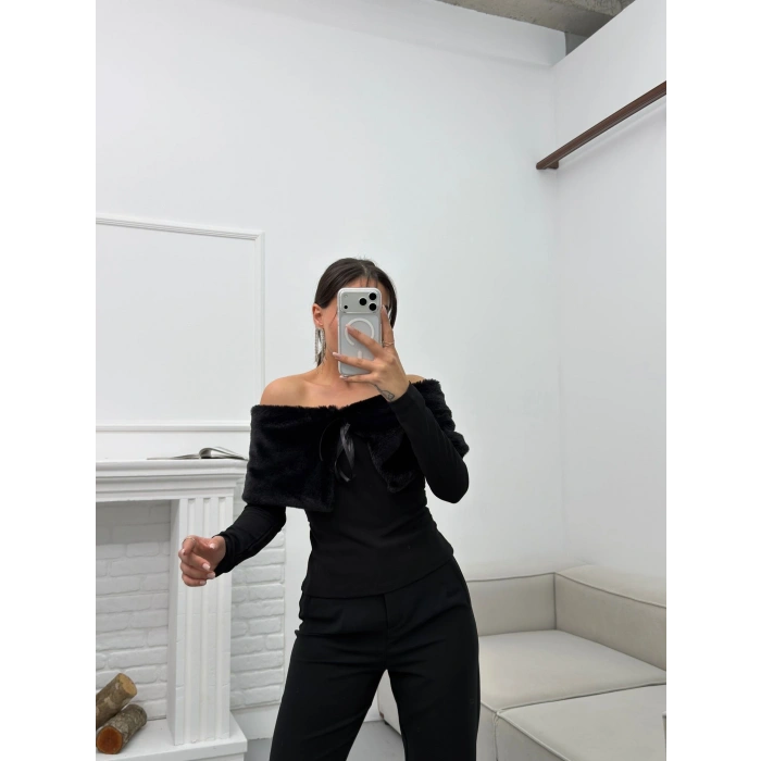 Madonna Yaka Kürklü Bluz