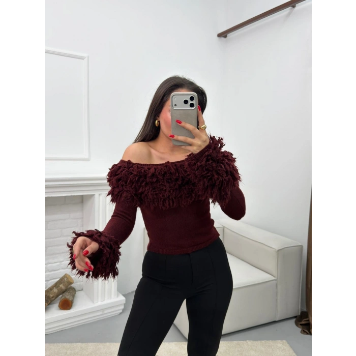 Madonna Yaka Püsküllü Kazak - BORDO