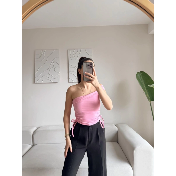 Tek Omuz Köprülü Crop - PUDRA