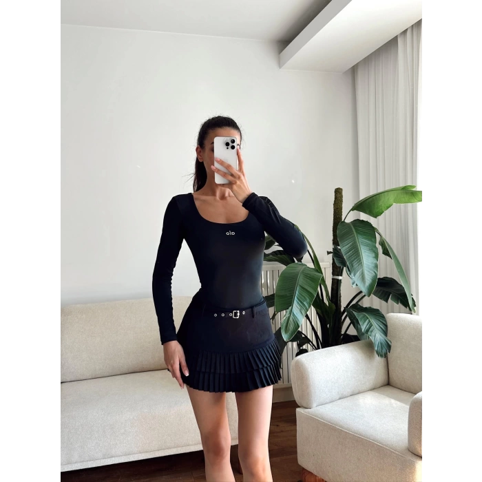 Marka Kare Yaka Bodysuit - SİYAH