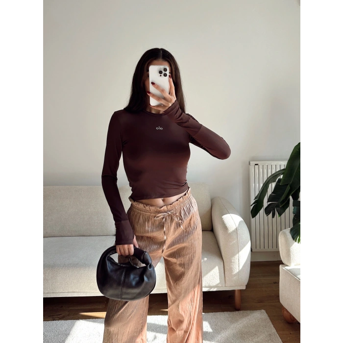 Marka Parmak Geçmeli Basic Crop - KAHVE