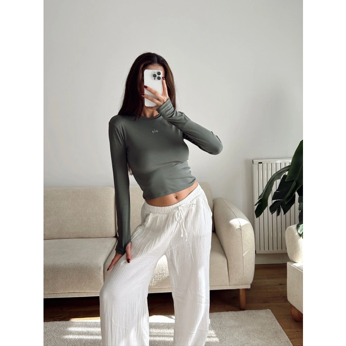 Marka Parmak Geçmeli Basic Crop - HAKİ