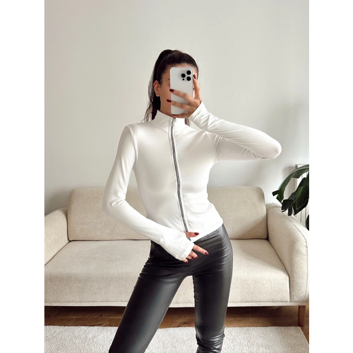 Parmak Geçmeli Sandy Ceket - BEYAZ