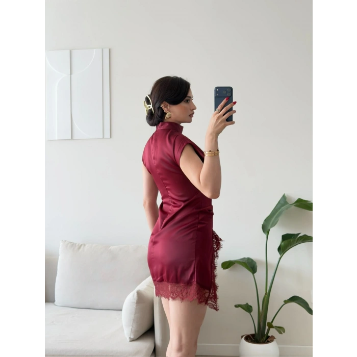 Monique Dantel Yırtmaçlı Drapeli Mini Elbise - BORDO