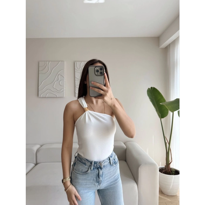 Omuz Aksesuar Crop - BEYAZ