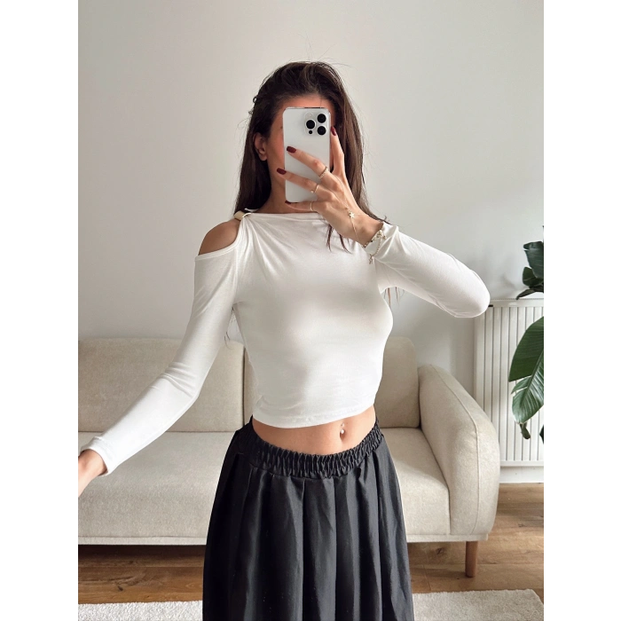 Omuz Aksesuar Crop - BEYAZ