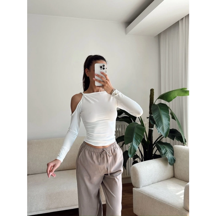 Omuz Burgu Crop - BEYAZ