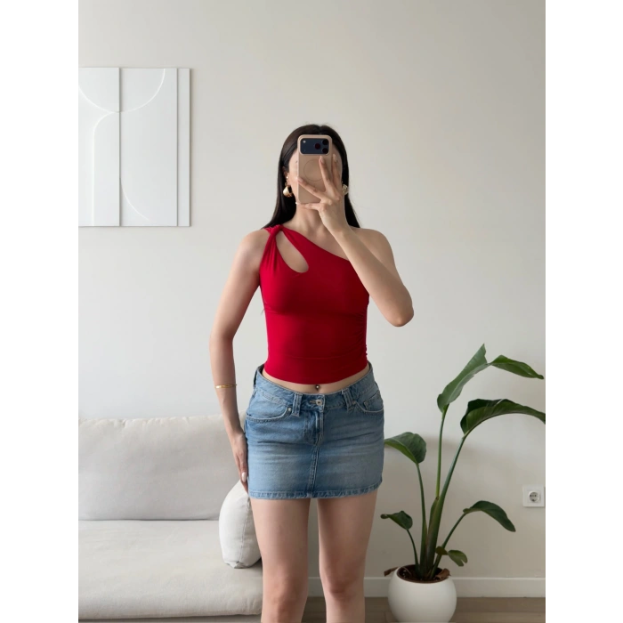 Omuz Burgu Crop - KIRMIZI