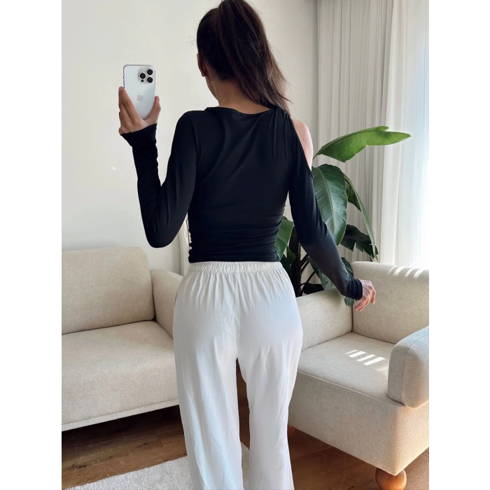 Omuz Burgu Crop - SİYAH