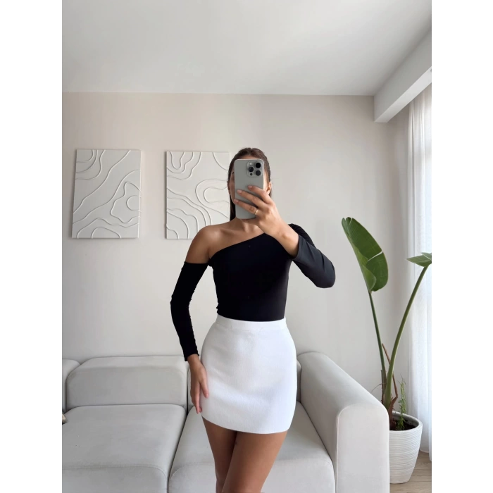Omuz Dekolte Crop - SİYAH