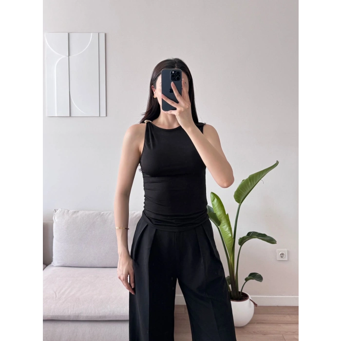 Omuz Gold Toka Kolsuz Crop - SİYAH