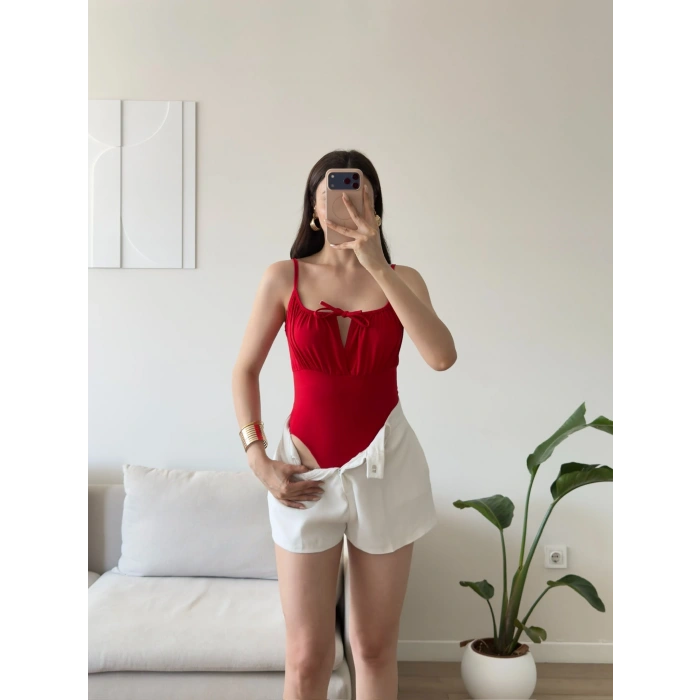 Ön Bağcık Askılı Bodysuit - KIRMIZI