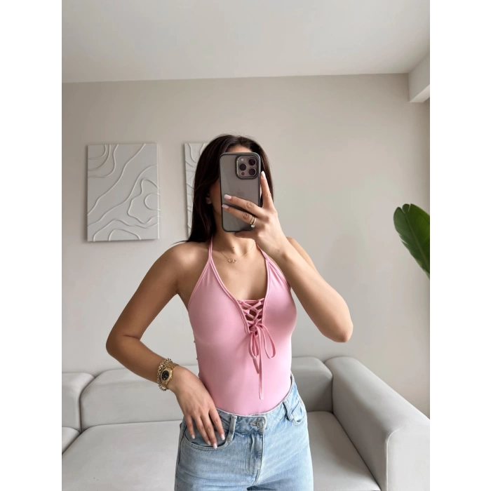 Ön Bağcıklı Boyun Askılı Bodysuit - PUDRA