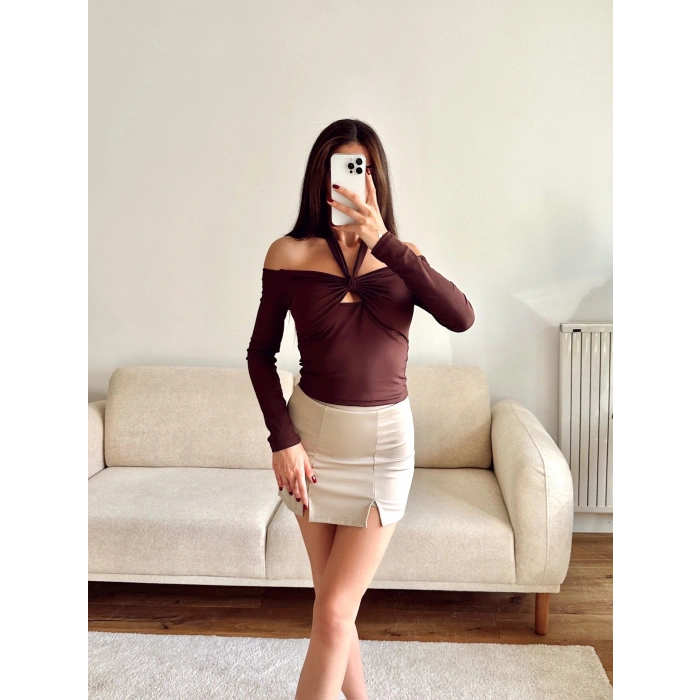 Ön Büzgü Boyun Bağlamalı Crop - KAHVE
