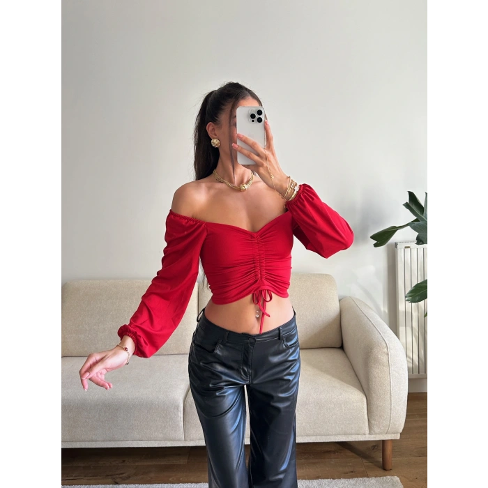 Ön Büzgülü Balon Kol Crop - KIRMIZI