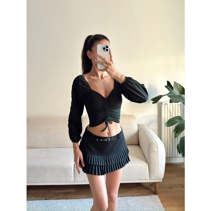Ön Büzgülü Balon Kol Crop - SİYAH
