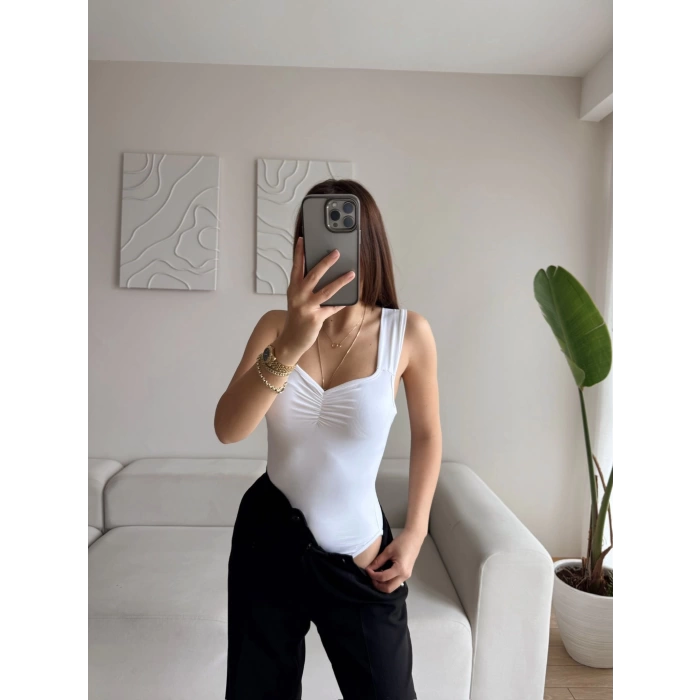 Ön Büzgülü Bodysuit - BEYAZ