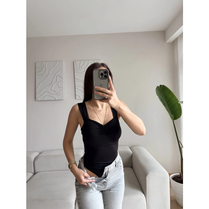 Ön Büzgülü Bodysuit - SİYAH