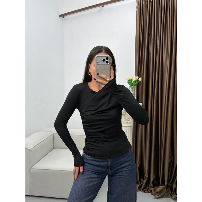 Ön Drapeli Çift Kat Bluz - SİYAH