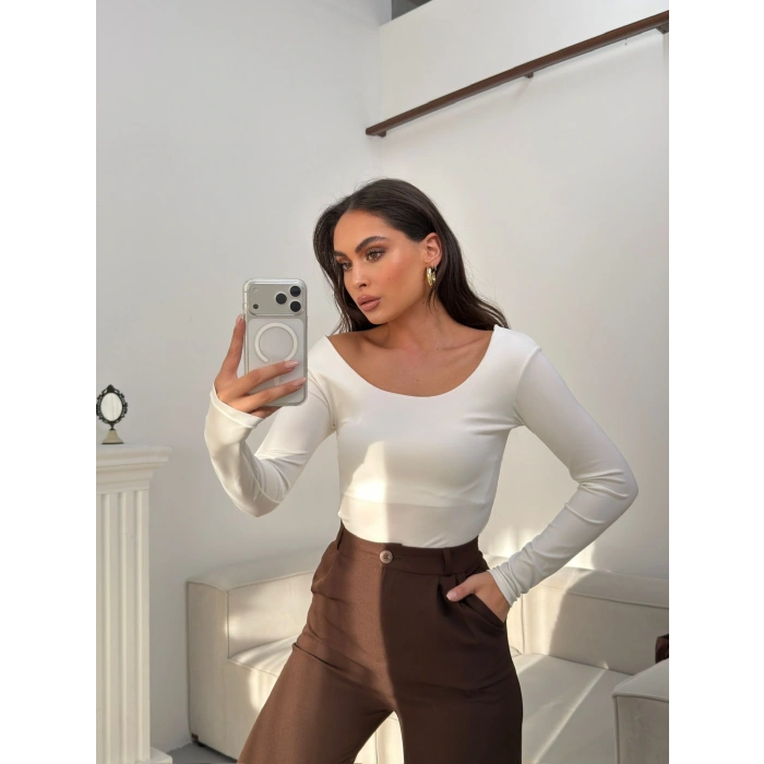 Oval Yaka Bodysuit - BEYAZ