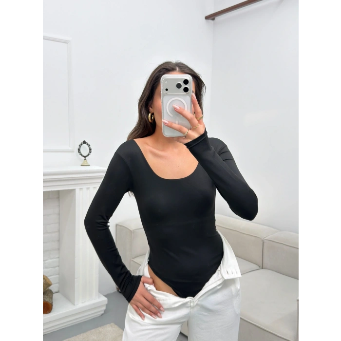 Oval Yaka Bodysuit - SİYAH