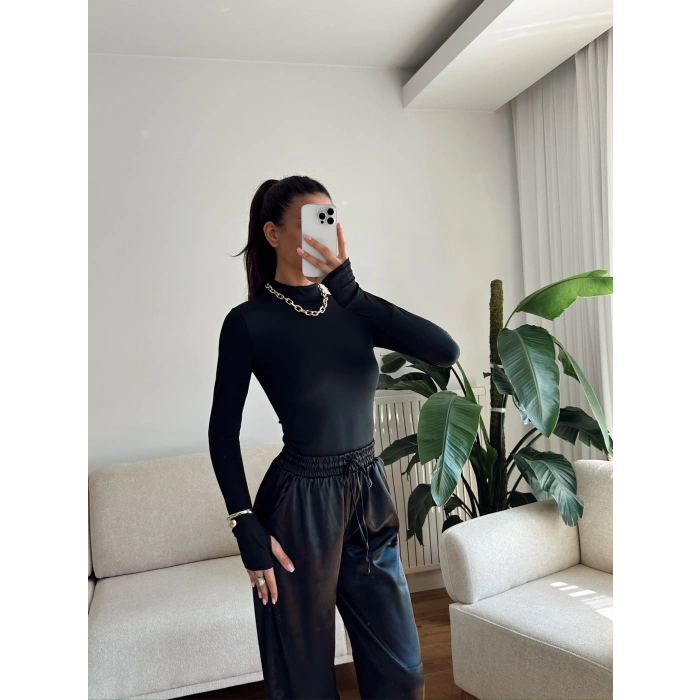 Parmak Geçmeli Balıkçı Bodysuit - SİYAH