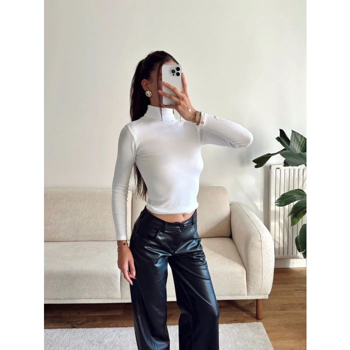 Parmak Geçmeli Balıkçı Crop - BEYAZ