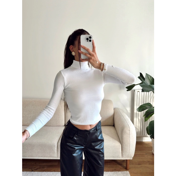 Parmak Geçmeli Balıkçı Crop - BEYAZ