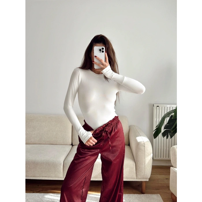 Parmak Geçmeli Basic Crop - BEYAZ