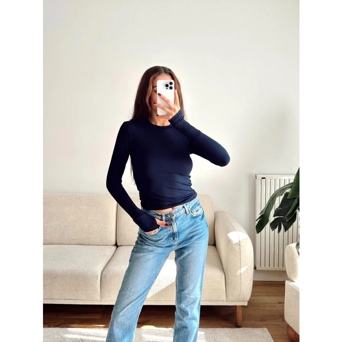 Parmak Geçmeli Basic Crop - LACİVERT