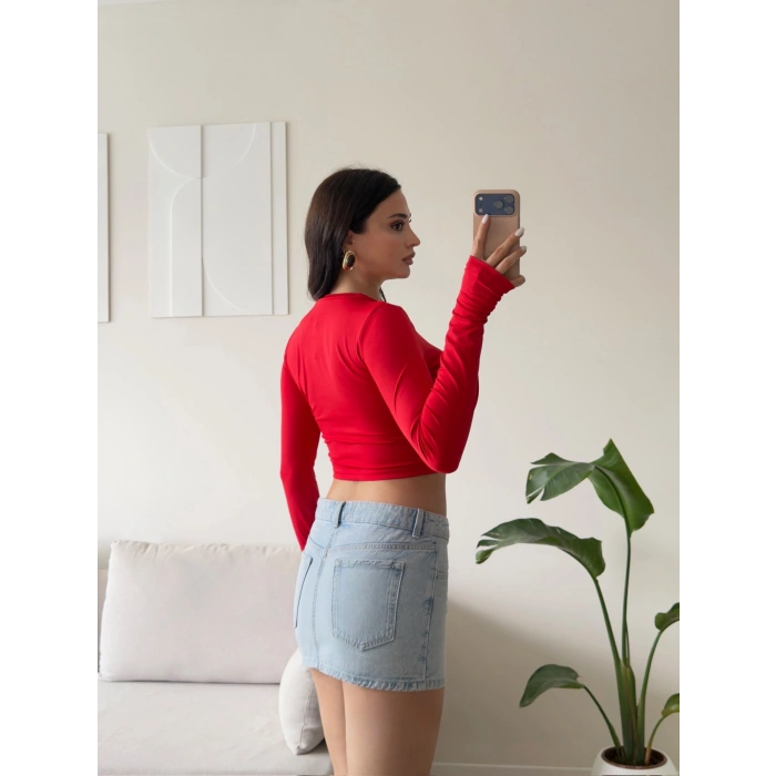 Parmak Geçmeli Bisiklet Yaka Crop - KIRMIZI