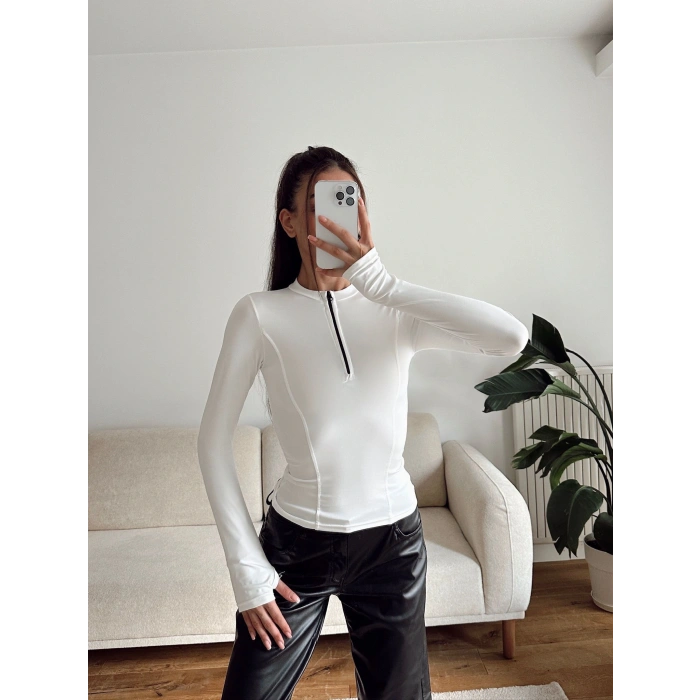 Parmak Geçmeli Fermuar Crop - BEYAZ