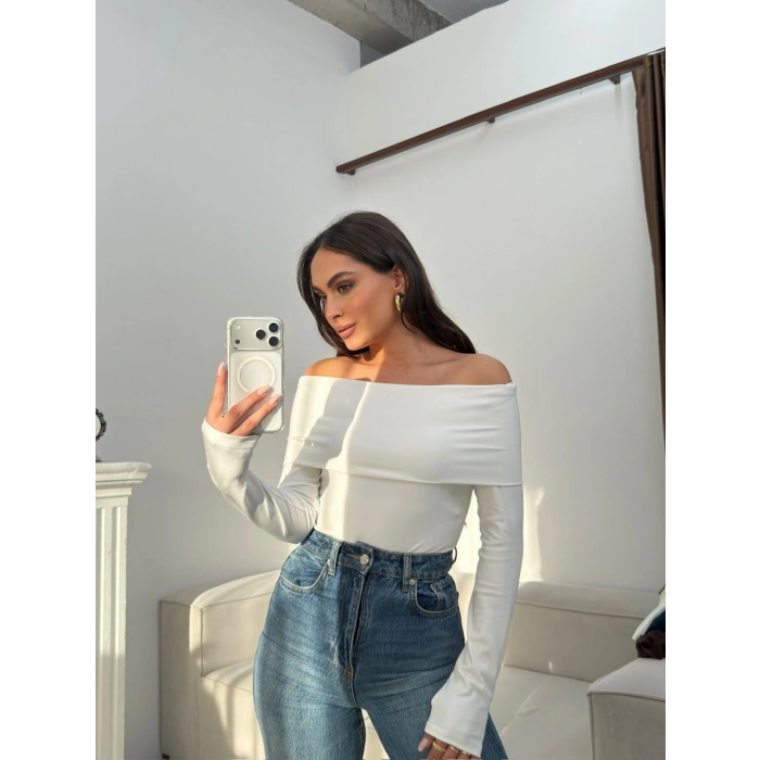 Parmak Geçmeli Madonna Bodysuit - BEYAZ