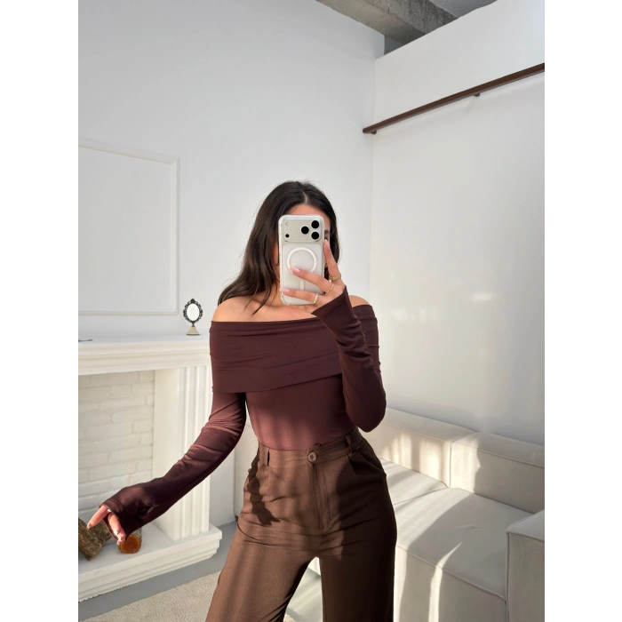 Parmak Geçmeli Madonna Bodysuit - KAHVE