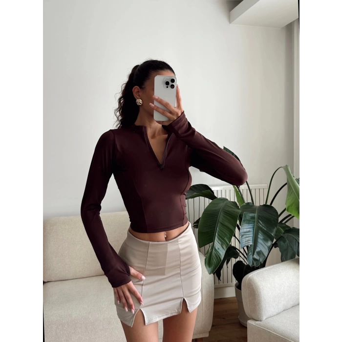 Parmak Germeli Fermuar Crop - KAHVE