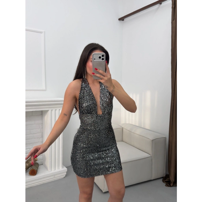 Payetli Sırt Detay Fit Elbise - GÜMÜŞ