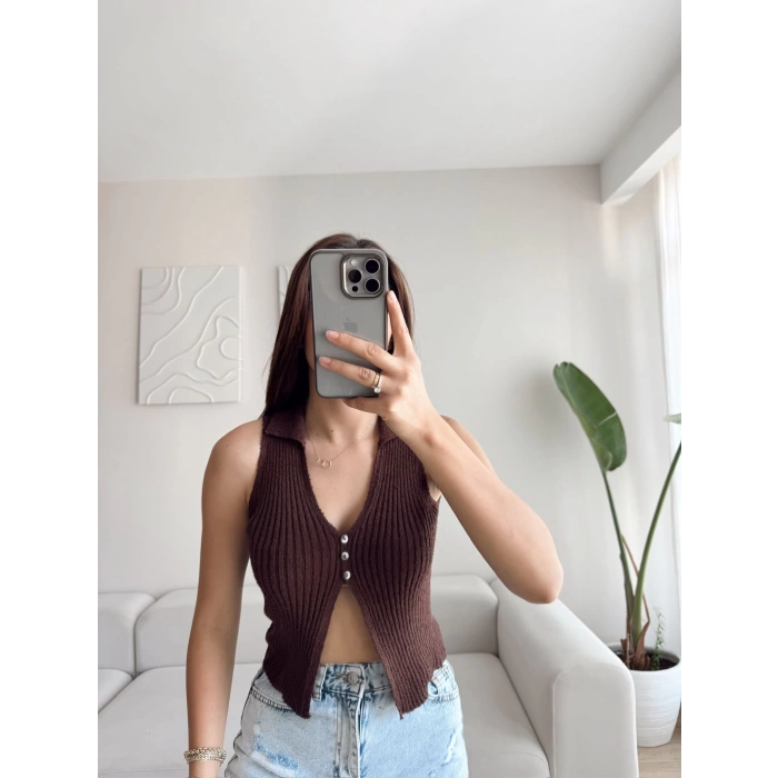 Polo Yaka Düğmeli Crop - KAHVE