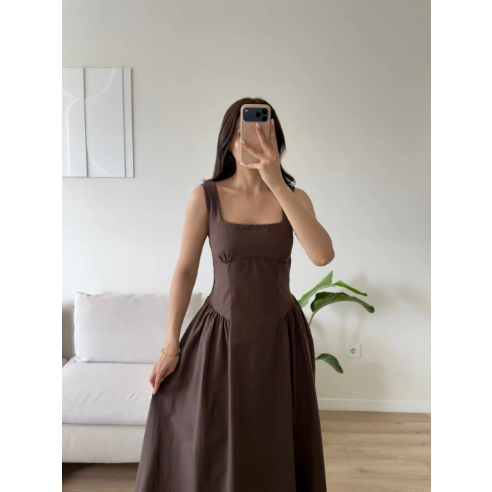 Poplin Kare Yaka Prenses Elbise - KAHVE