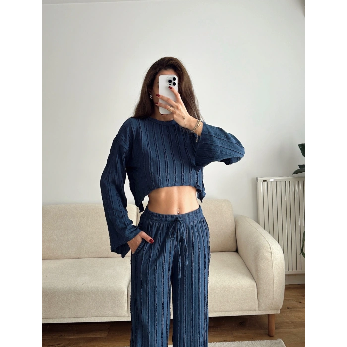 Salaş Crop & Pantolon Takım - LACİVERT