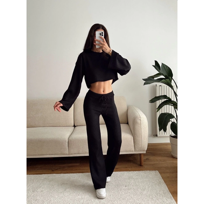 Salaş Crop & Pantolon Takım - SİYAH