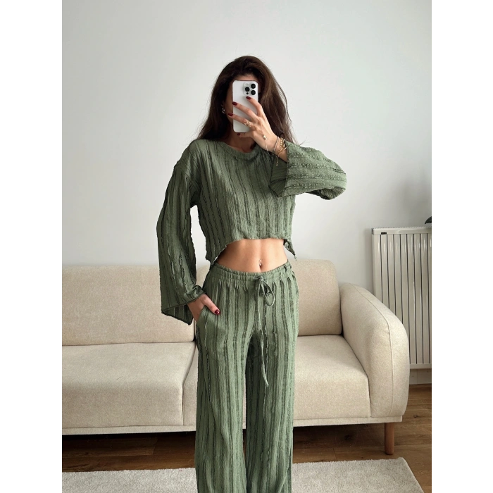 Salaş Crop & Pantolon Takım - YEŞİL