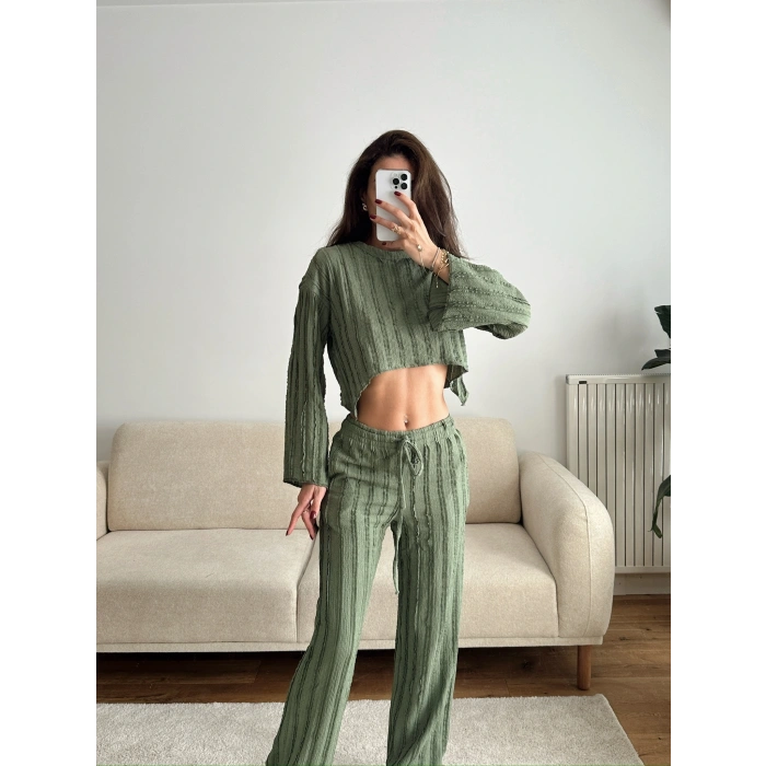 Salaş Crop & Pantolon Takım - YEŞİL