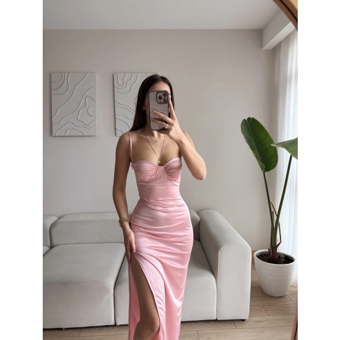 Saten Derin Yırtmaç Elbise - PUDRA