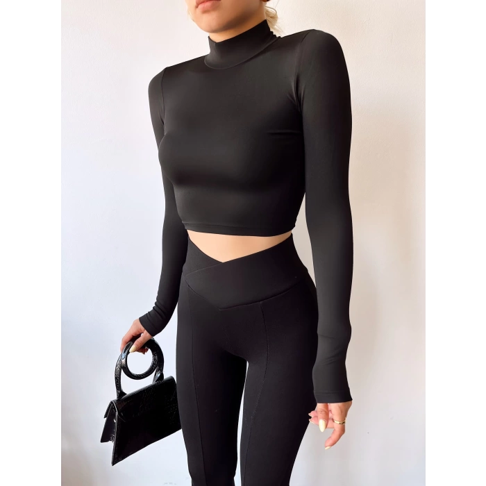 Sırt Bağcıklı Sandy Crop Bluz-SİYAH