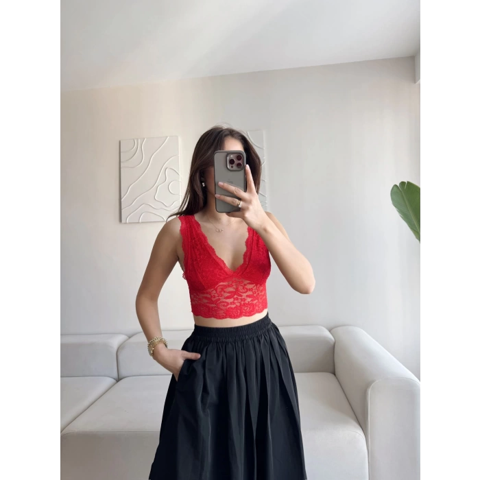 Sırt Dekolte Dantelli Bralet - KIRMIZI