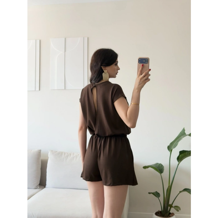 Sırt Dekolte Şortlu Tulum - KAHVE